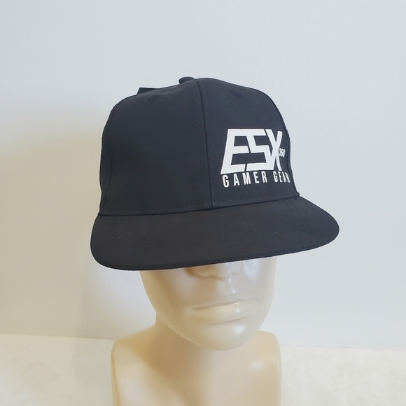 ESX 360 Gamer Gear Pro Quality Black White Youth Hat Cap Print NWT - Picture 1 of 13